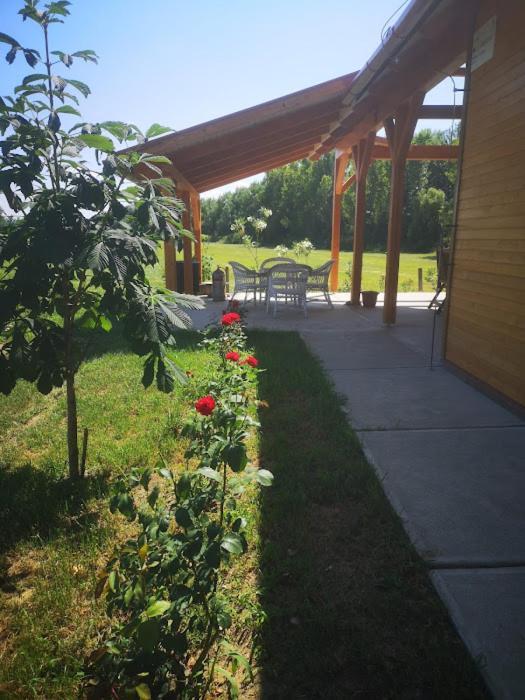 Tomajor Vendeghazak Daire Tiszaeszlar Dış mekan fotoğraf